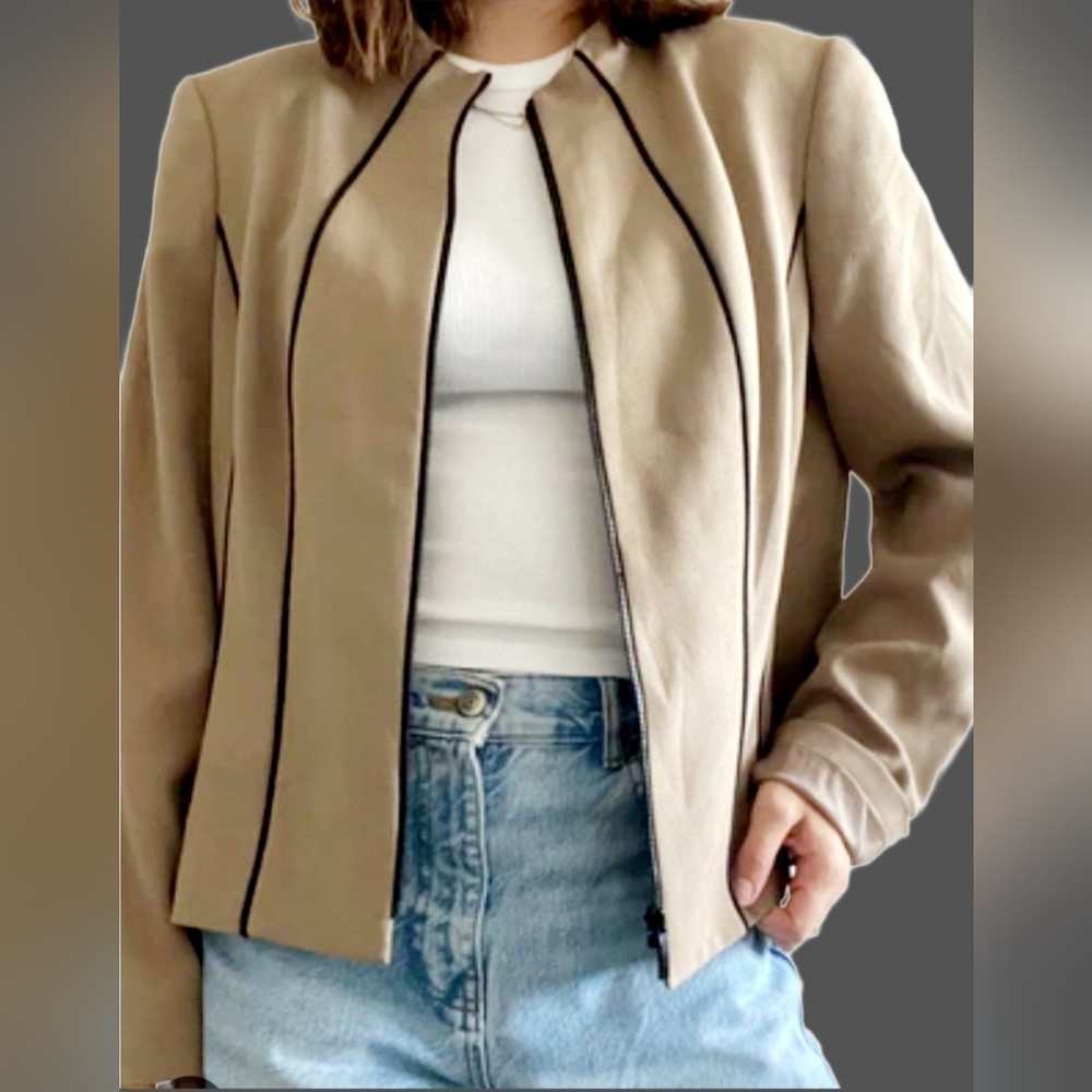 Jones Studio Beige Bomber Jacket with Black Piping